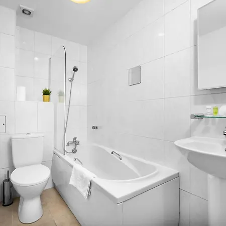 Apartment Luxury - Centre - Smart Tv - Wifi - Balcony - 4qb Birmingham